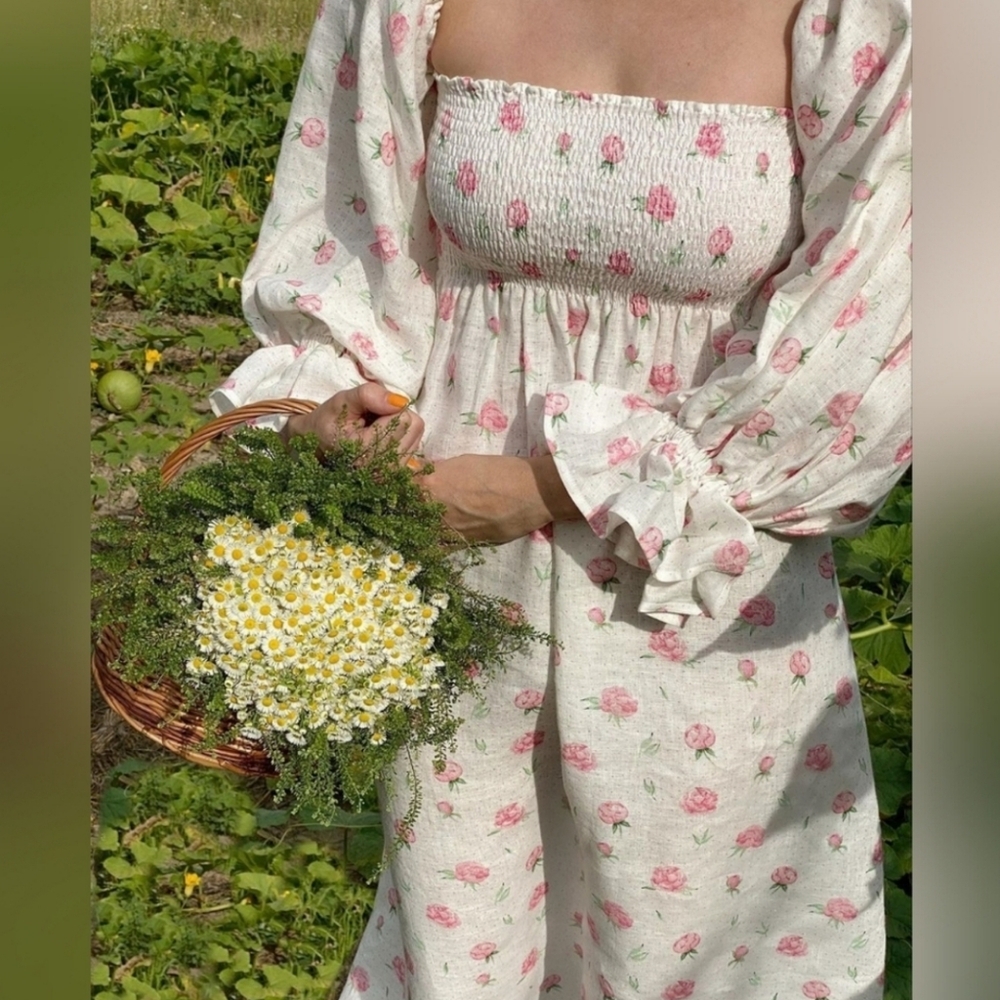 Sleeper Floral White and Pink Dress